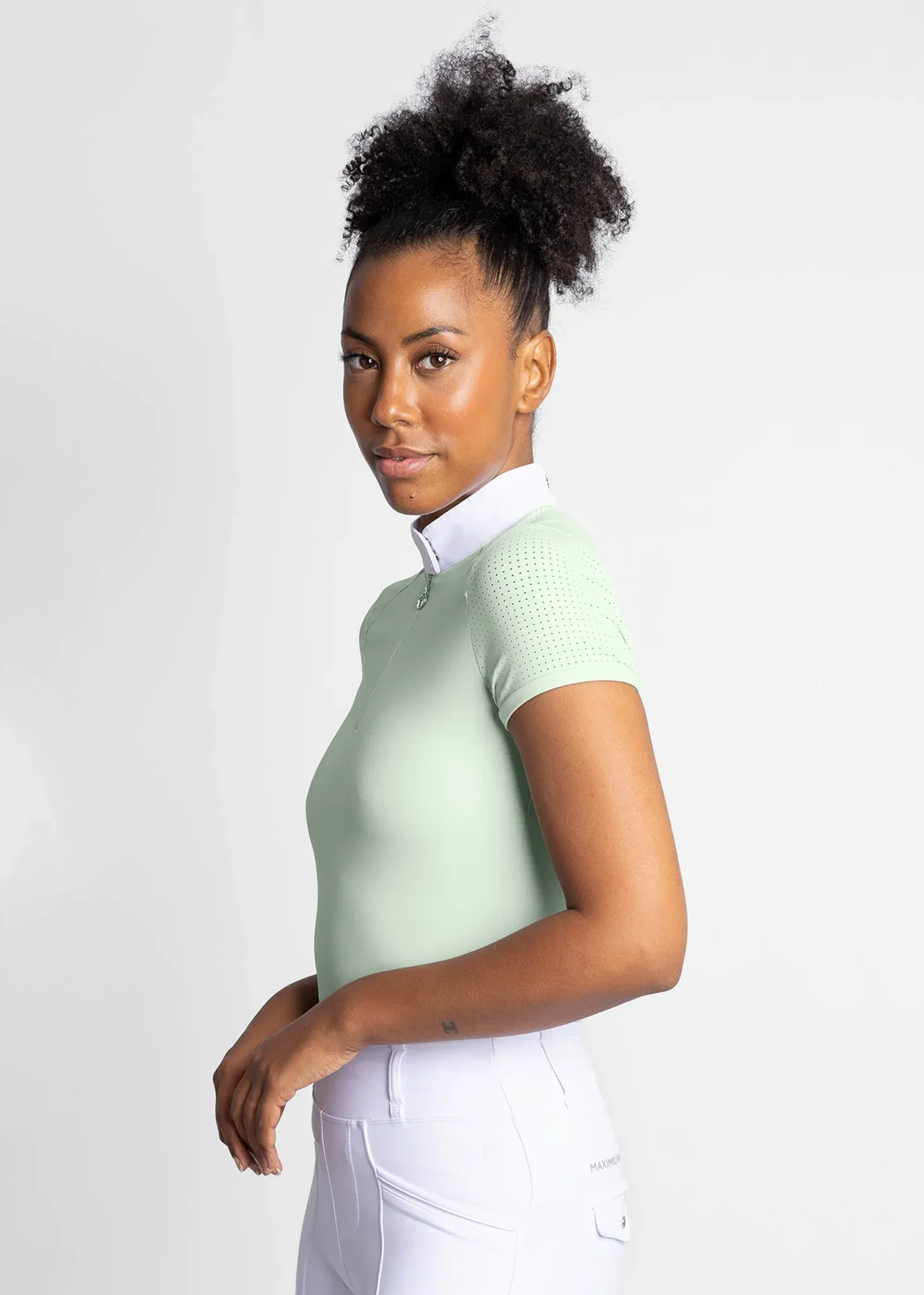 Maximilian Air Short Sleeve Show Shirt Women