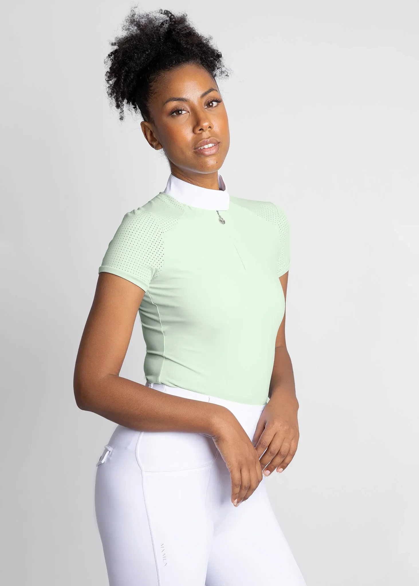 Maximilian Air Short Sleeve Show Shirt Women