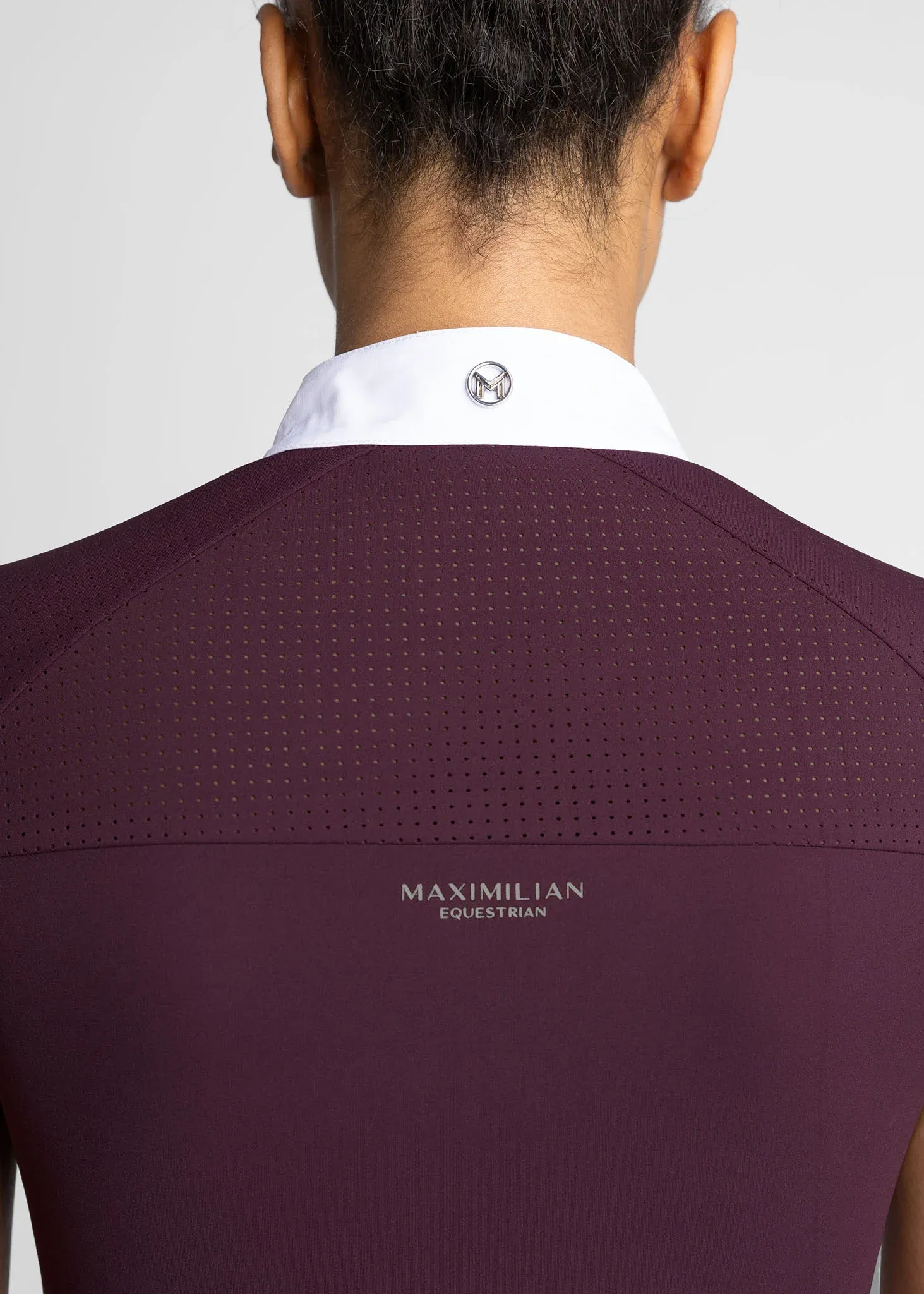 Maximilian Air Short Sleeve Show Shirt Women