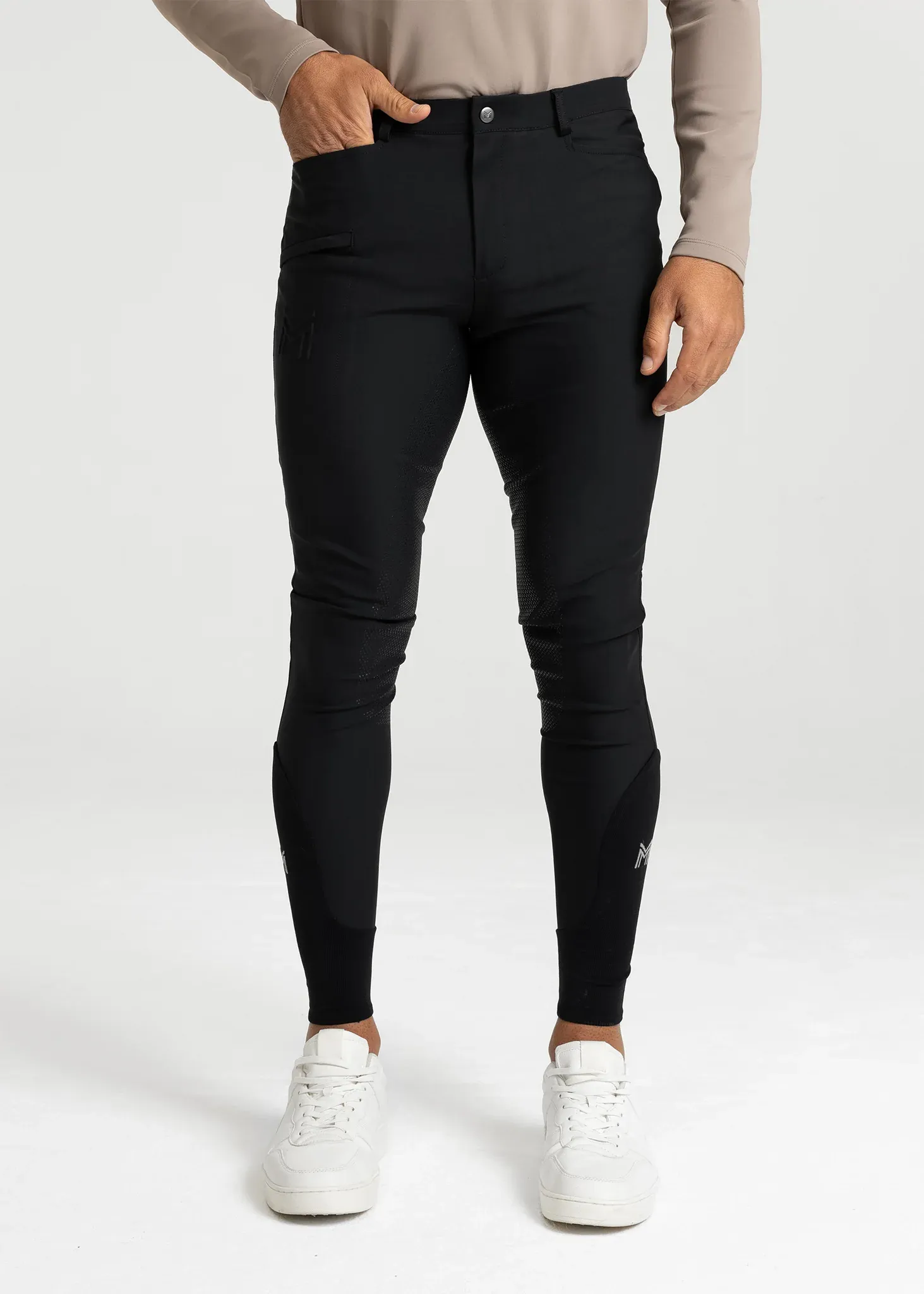 Maximilian Motion Breeches Men